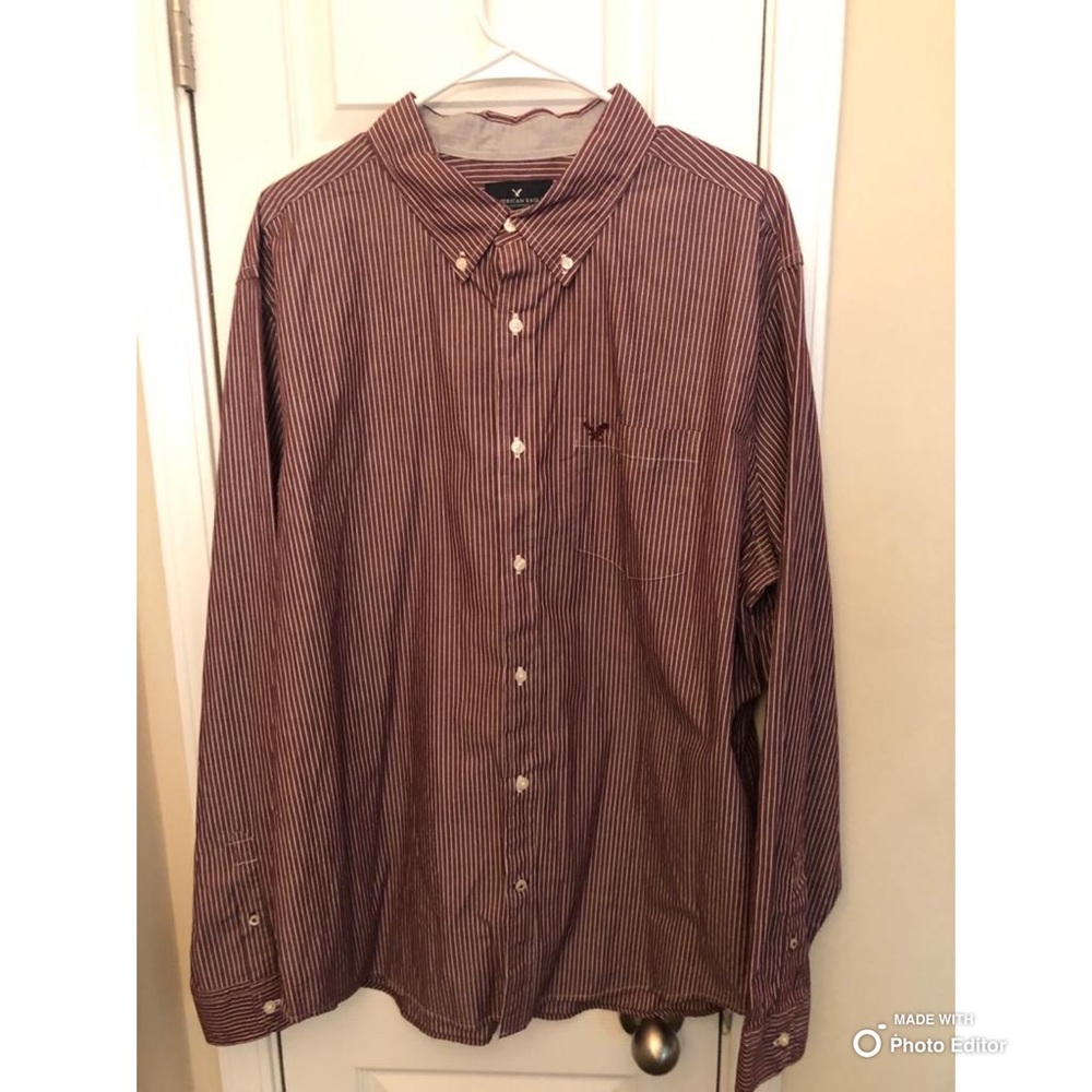 American eagle button down shirt